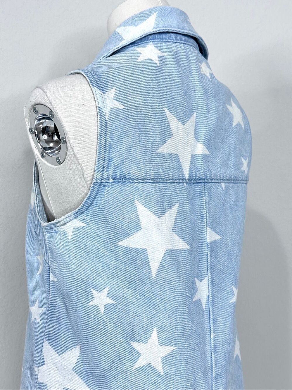Show Me Your Mumu Reno Star Print Denim Romper Small Western Festival - Picture 10 of 16